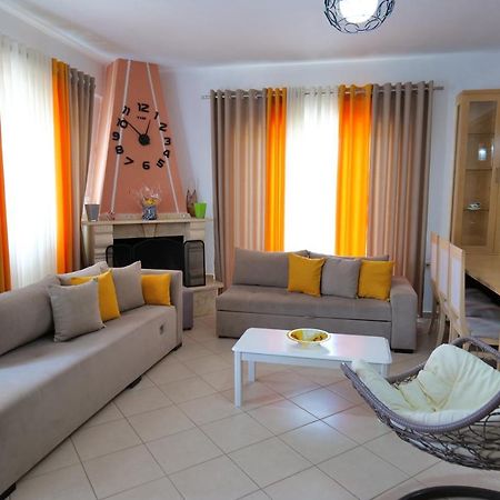 Vila Unique Aparthotel คซามิล ภายนอก รูปภาพ