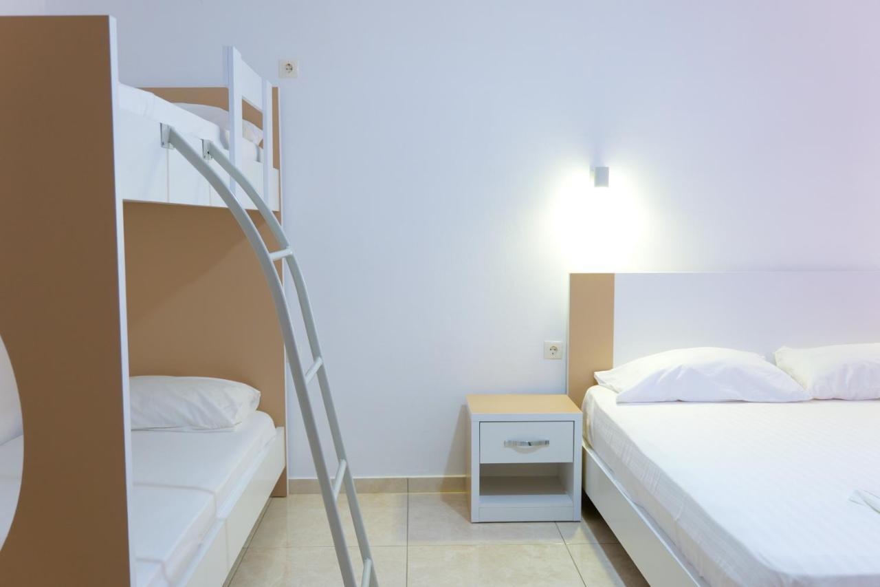 Vila Unique Aparthotel คซามิล ภายนอก รูปภาพ