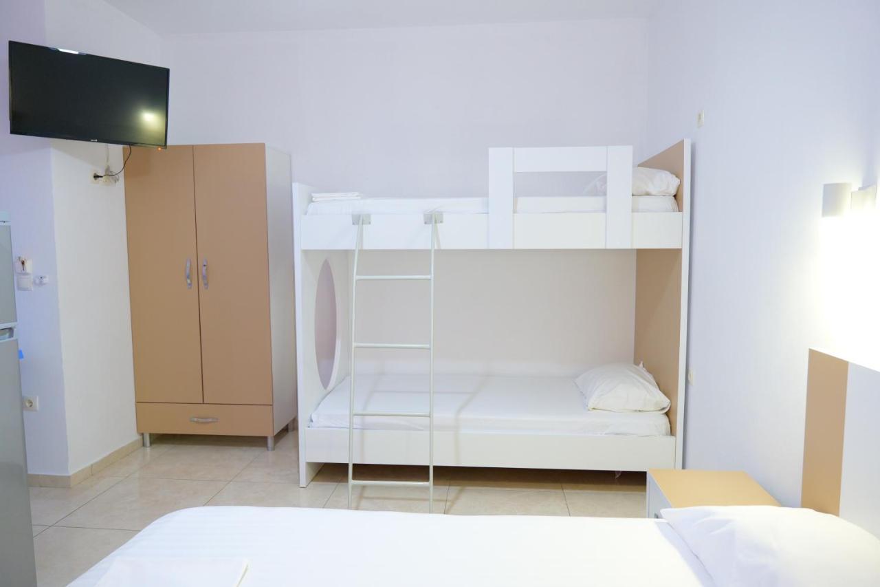 Vila Unique Aparthotel คซามิล ภายนอก รูปภาพ