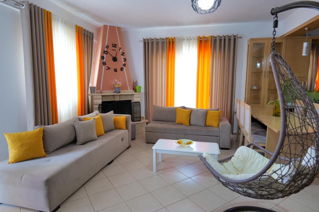 Vila Unique Aparthotel คซามิล ภายนอก รูปภาพ